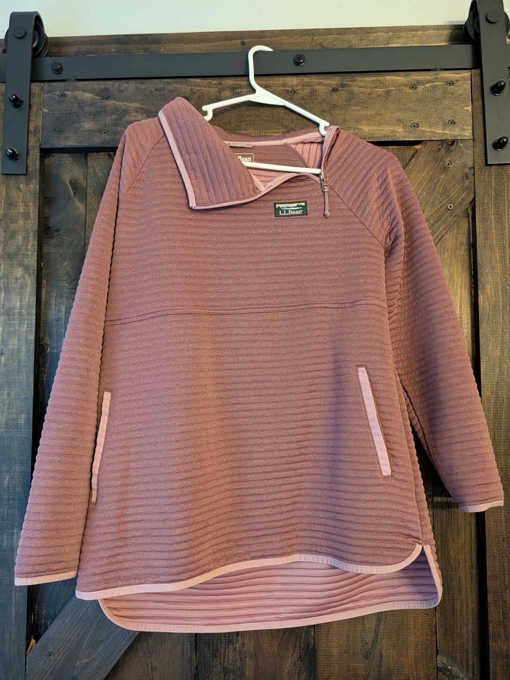 L.L. Bean Women's Mauve Ribbed Pullover Sweater Medium Petite